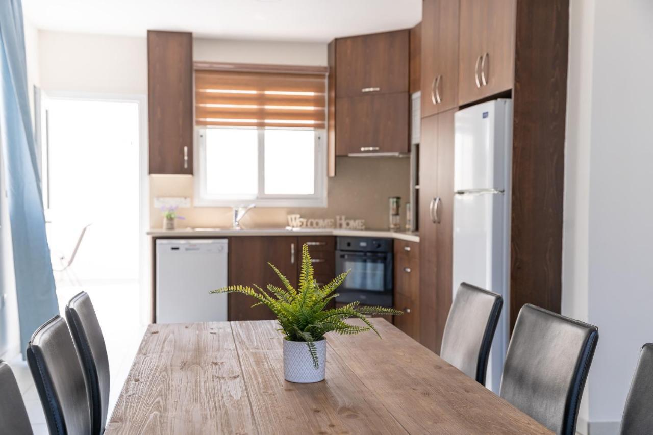 Dafni Villa Ekaterina 3 Bdrm Protaras Exterior photo