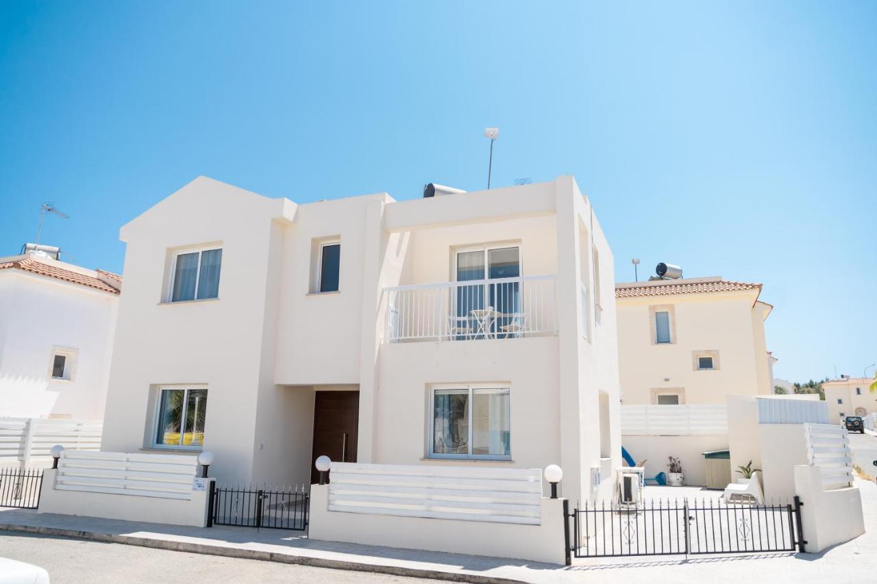 Dafni Villa Ekaterina 3 Bdrm Protaras Exterior photo