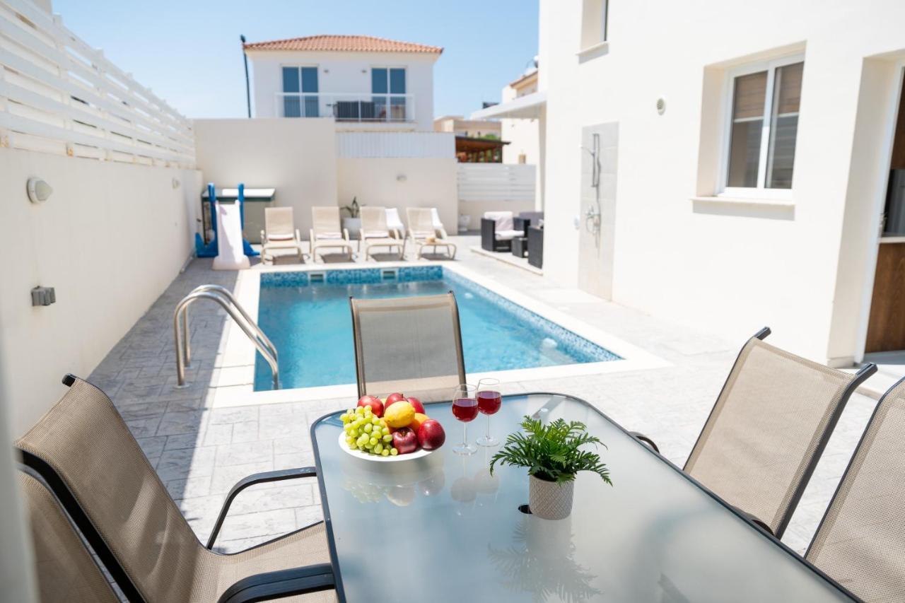 Dafni Villa Ekaterina 3 Bdrm Protaras Exterior photo